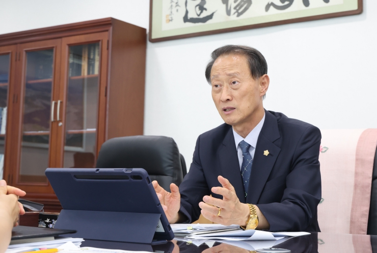 창원특례시의회 손태화 의장“파업 종료 환영...준공영제 폐지 검토해야” 기사 이미지