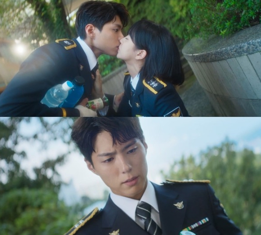‘굿보이’ 박보검, 김소현과 입맞춤 후 쓰러졌다! 설렘과 충격 교차 엔딩, 박보검도 파킨슨병?  기사 이미지