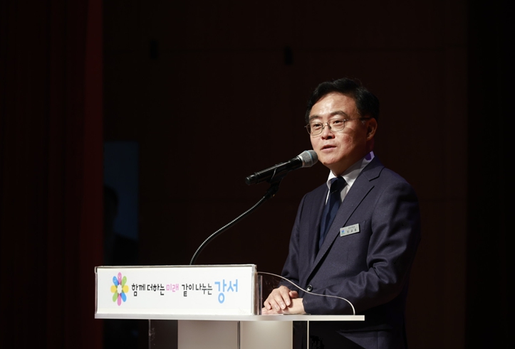 “어르신들께 받은 행복 이제 돌려드리겠습니다”...진교훈 강서구청장 800여 명 어른신께 감사와 존경 전해 기사 이미지
